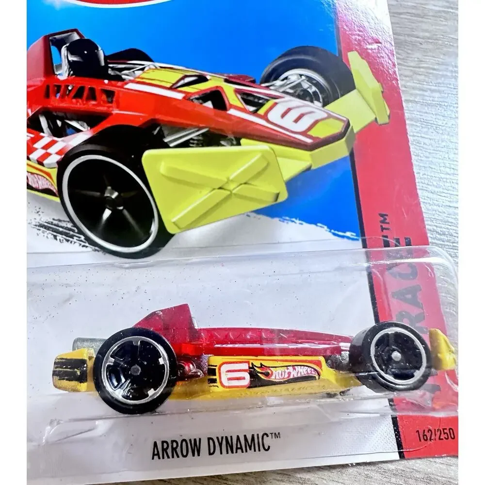 HOT WHEELS 2015 HW RACE Super Chromes #162/250 Arrow Dynamic Hotwheels